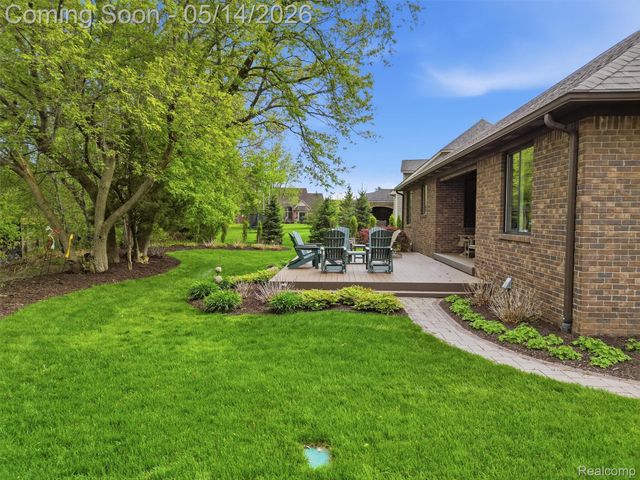 3513 Pointe Shore Drive, Brighton Township, MI 48114