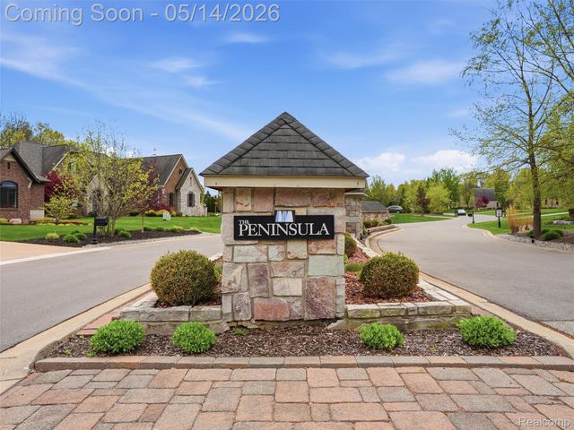 3513 Pointe Shore Drive, Brighton Township, MI 48114