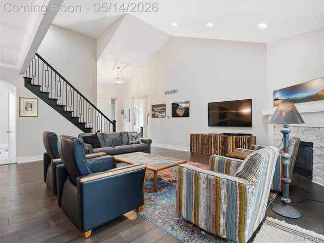 3513 Pointe Shore Drive, Brighton Township, MI 48114