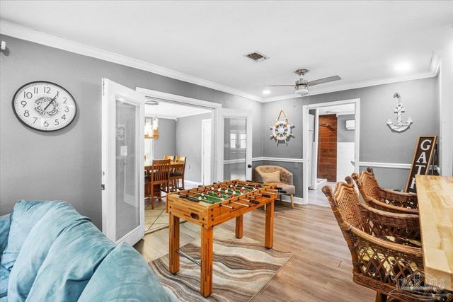 3290 Bayou Dr, Pensacola, FL 32505