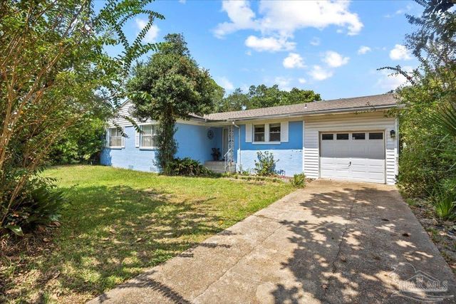 3290 Bayou Dr, Pensacola, FL 32505