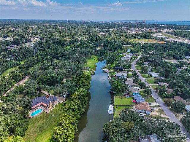 3290 Bayou Dr, Pensacola, FL 32505