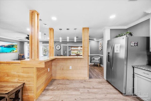 3290 Bayou Dr, Pensacola, FL 32505