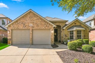 1124 Wilson Drive, Lantana, TX 76226