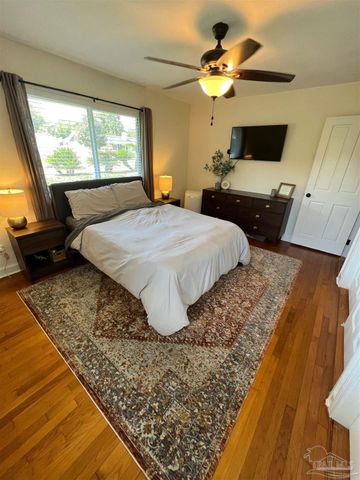 320 Gamarra Rd, Pensacola, FL 32503