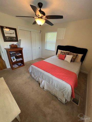 320 Gamarra Rd, Pensacola, FL 32503