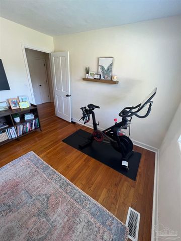 320 Gamarra Rd, Pensacola, FL 32503