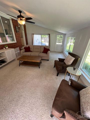 320 Gamarra Rd, Pensacola, FL 32503