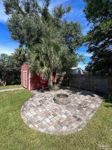 320 Gamarra Rd, Pensacola, FL 32503