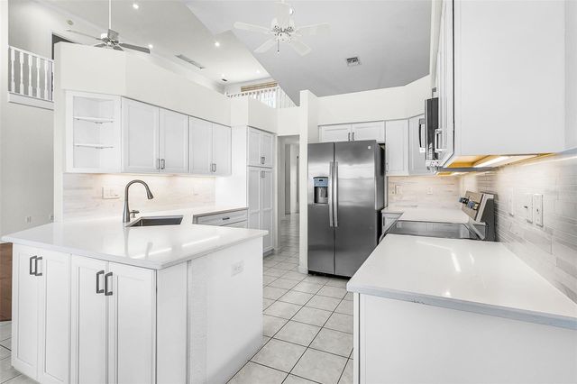 3800 BAL HARBOR BOULEVARD 313, Punta Gorda, FL 33950