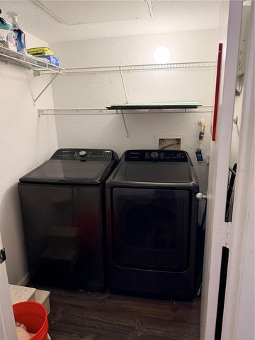 2320 W AZEELE STREET 327, Tampa, FL 33609