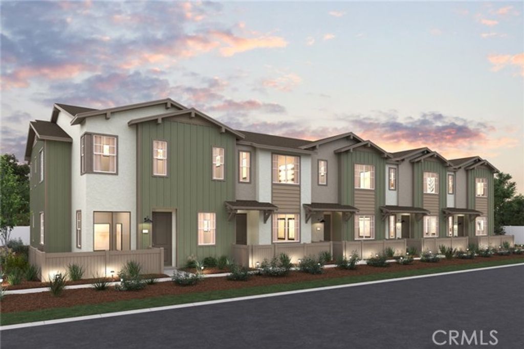 9815 Crossbay Loop 1006, Jurupa Valley, CA 92509