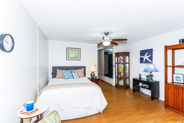 747 Amana Street 613, Honolulu, HI 96814