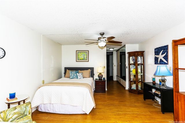 747 Amana Street 613, Honolulu, HI 96814