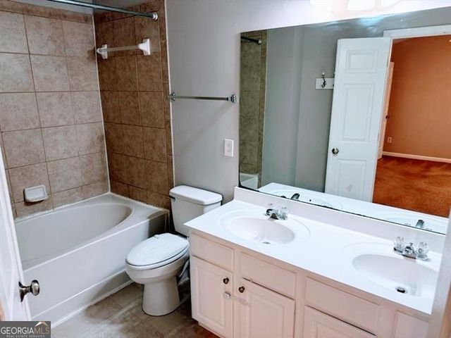 940 Prestwyck Court, Alpharetta, GA 30004