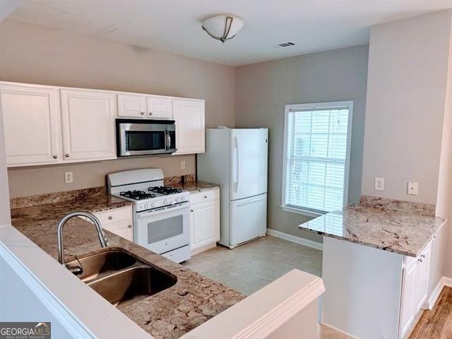 940 Prestwyck Court, Alpharetta, GA 30004