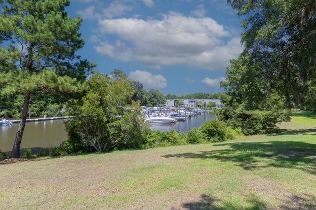 62 Sandy Ridge Loop, Pawleys Island, SC 29585