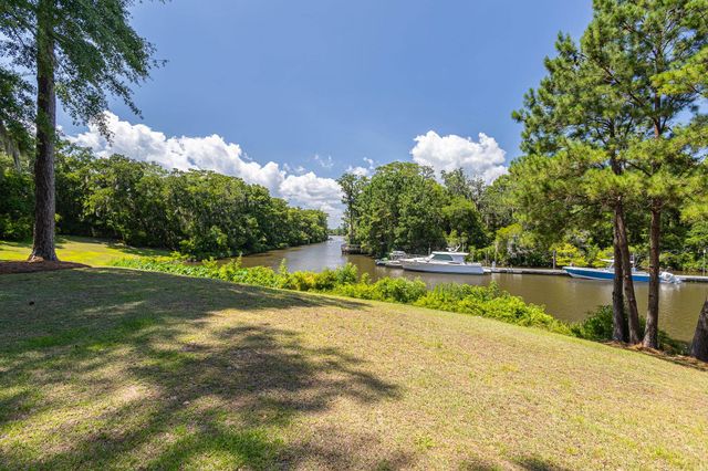 62 Sandy Ridge Loop, Pawleys Island, SC 29585