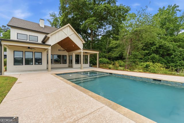 191 E Lakeview Drive NE B, Milledgeville, GA 31061