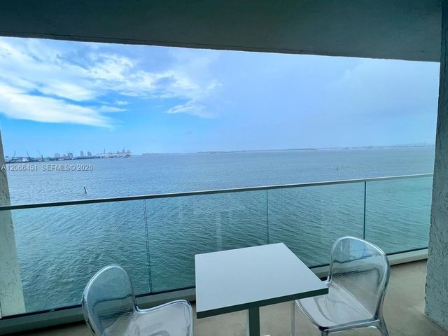 800 Claughton Island Drive 704, Miami, FL 33131