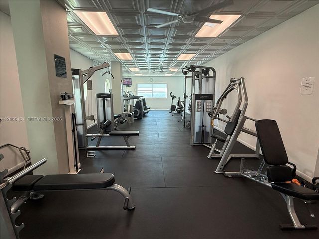 800 Claughton Island Drive 704, Miami, FL 33131