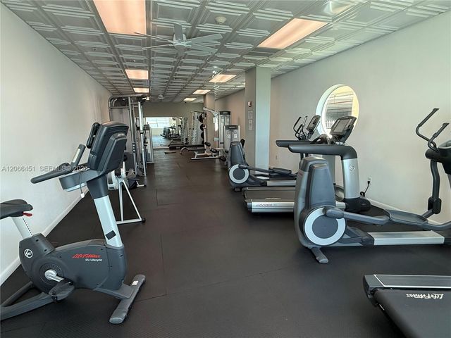800 Claughton Island Drive 704, Miami, FL 33131