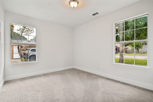 215 Loma Drive, Garland, TX 75040