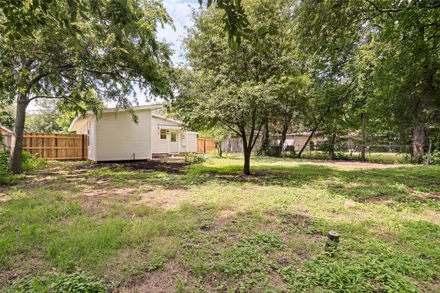 215 Loma Drive, Garland, TX 75040