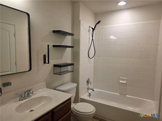 1119 Lonesome Oak Drive, Temple, TX 76502