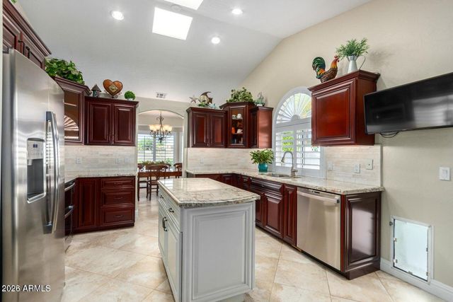 7192 W Kimberly Way, Glendale, AZ 85308