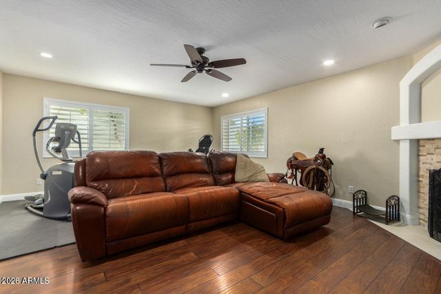 7192 W Kimberly Way, Glendale, AZ 85308