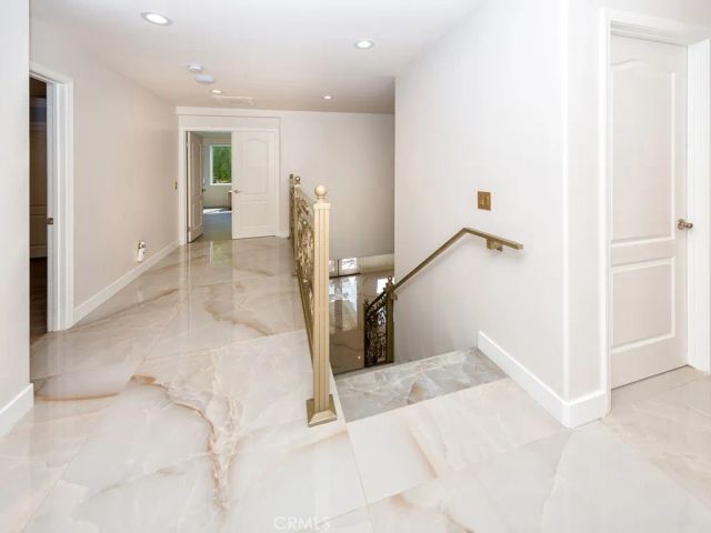 28408 Hidden Hills Drive, Saugus, CA 91390