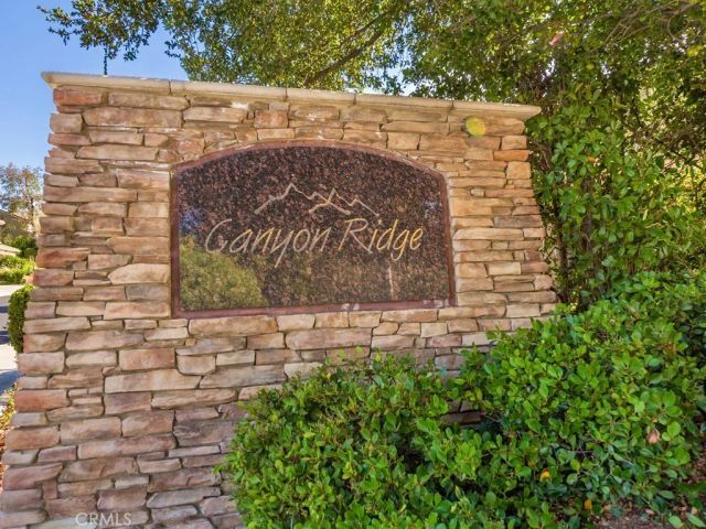 28408 Hidden Hills Drive, Saugus, CA 91390