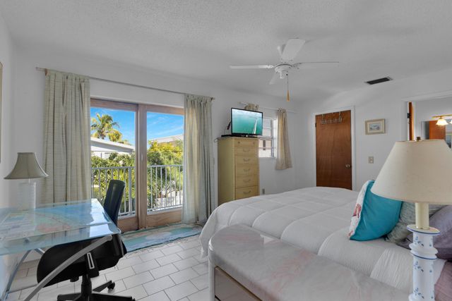 300 3rd Street, Key Colony, FL 33051