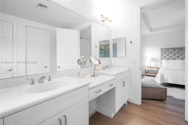 8261 Canopy Ter, Parkland, FL 33076