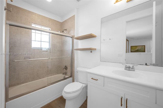 8261 Canopy Ter, Parkland, FL 33076