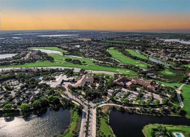 8261 Canopy Ter, Parkland, FL 33076