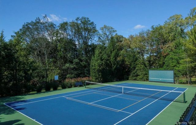 2 Brookridge Road, New Rochelle, NY 10804