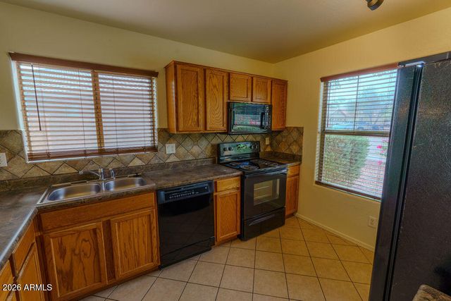 1608 W CHANUTE Pass, Phoenix, AZ 85041