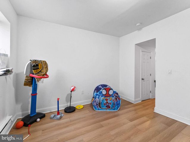 3129 N 9TH ST, Philadelphia, PA 19133
