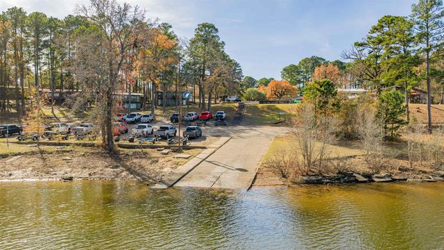 134 Tejas Circle, Jefferson, TX 75657