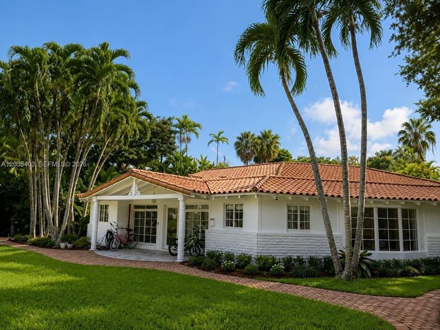 7924 SW 50th Ct 0, Miami, FL 33143