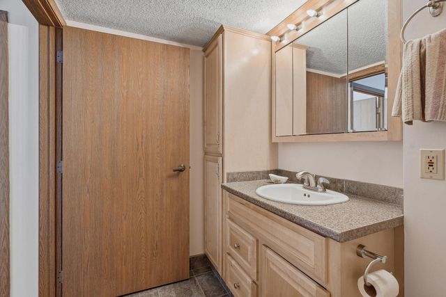 2601 Kenzie Terrace 231, Saint Anthony, MN 55418