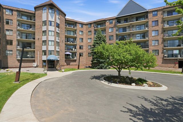 2601 Kenzie Terrace 231, Saint Anthony, MN 55418