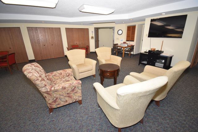 2601 Kenzie Terrace 231, Saint Anthony, MN 55418