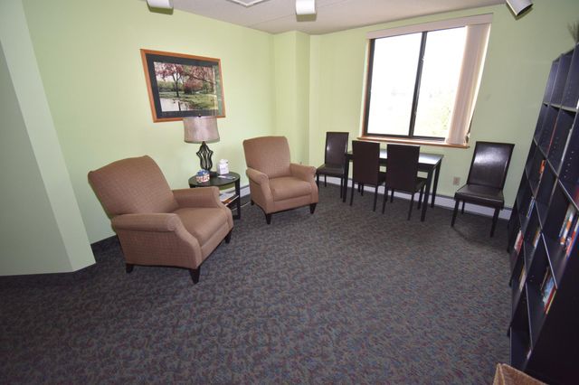 2601 Kenzie Terrace 231, Saint Anthony, MN 55418
