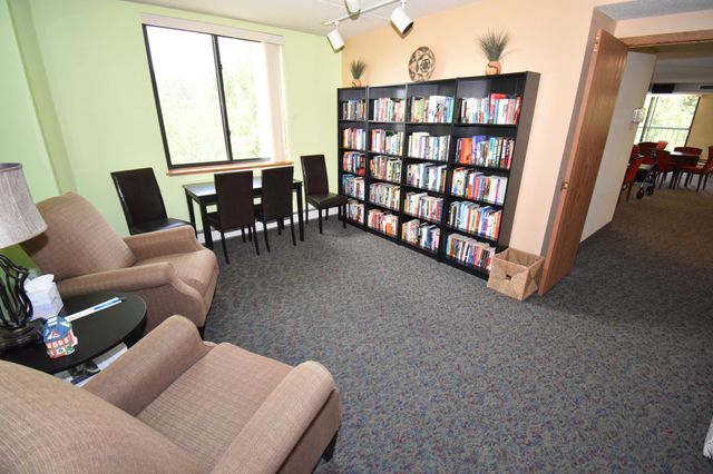 2601 Kenzie Terrace 231, Saint Anthony, MN 55418