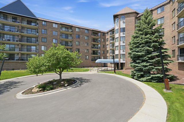 2601 Kenzie Terrace 231, Saint Anthony, MN 55418