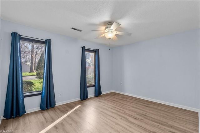 1449 Grantland Place, Greensboro, NC 27410