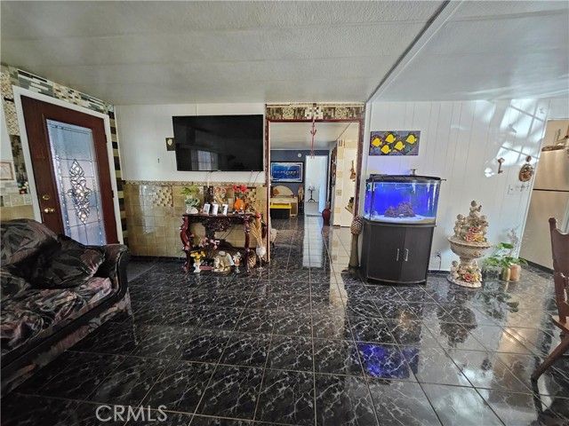 17400 Valley 74, Fontana, CA 92335